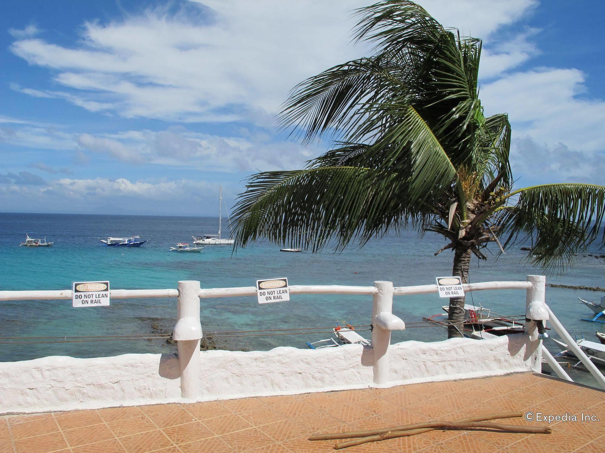 Scandi Divers Puerto Galera Bagian luar foto